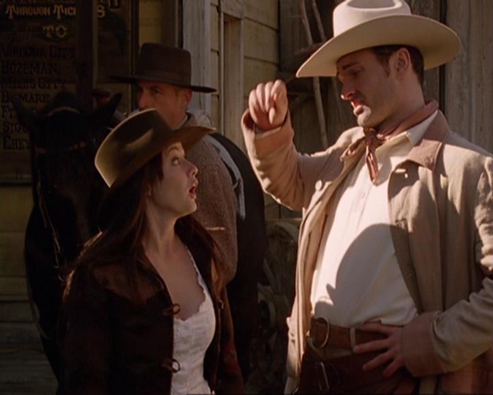 Charmed-Online-dot-314TheGoodTheBadAndTheCursed2111.jpg
