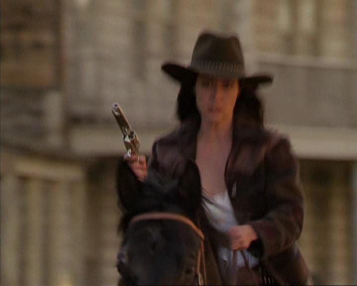 Charmed-Online-dot-314TheGoodTheBadAndTheCursed2130.jpg