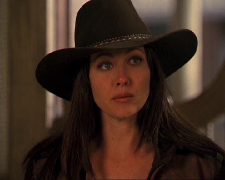 Charmed-Online-dot-314TheGoodTheBadAndTheCursed2206.jpg