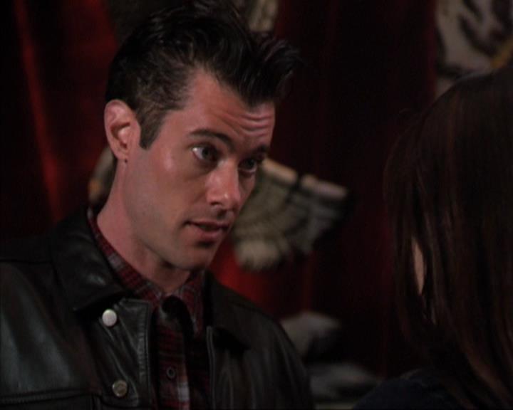 Charmed-Online-dot-315JustHarried0740.jpg