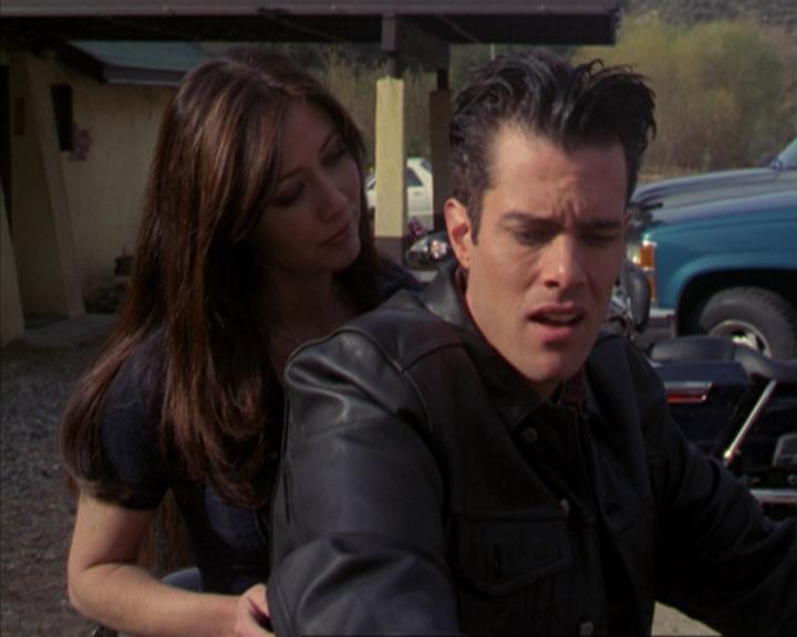 Charmed-Online-dot-315JustHarried0768.jpg