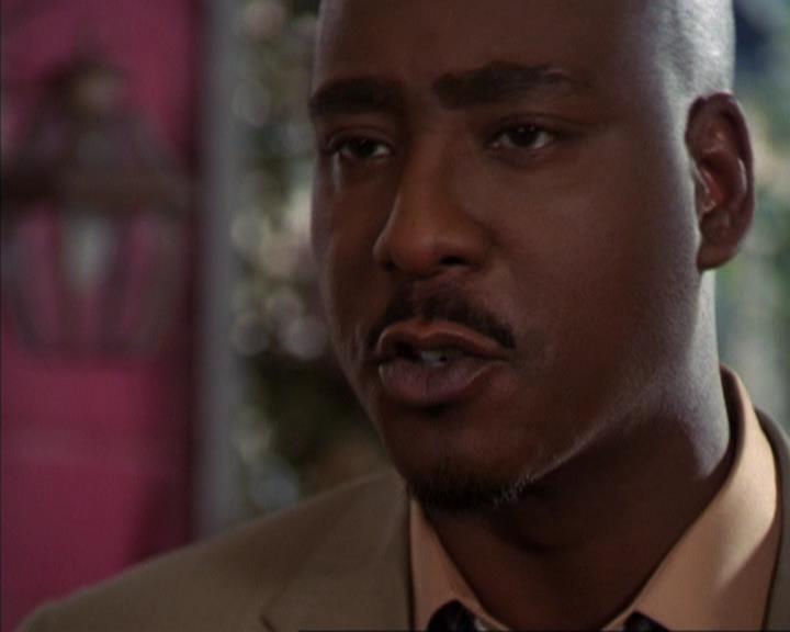 Charmed-Online-dot-316DeathTakesAHalliwell0428.jpg