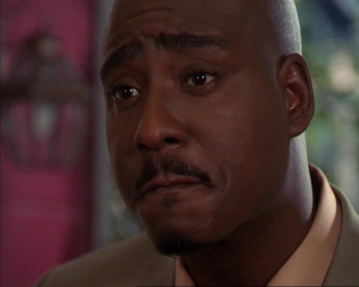 Charmed-Online-dot-316DeathTakesAHalliwell0448.jpg