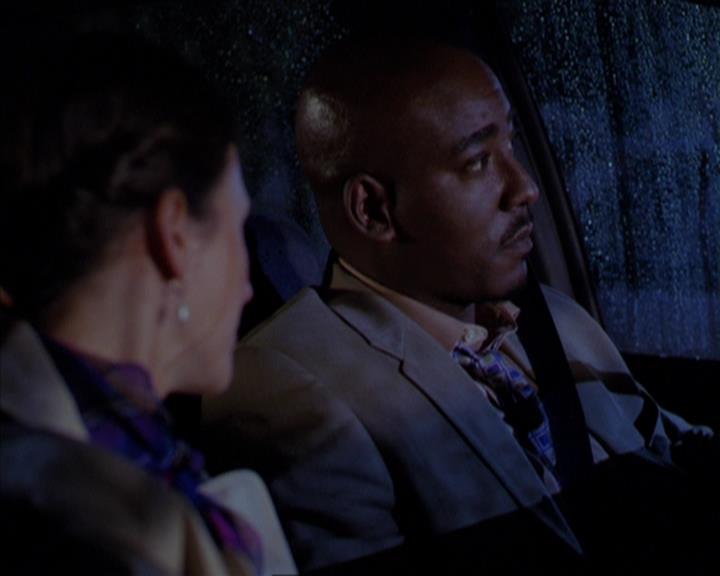 Charmed-Online-dot-316DeathTakesAHalliwell0658.jpg