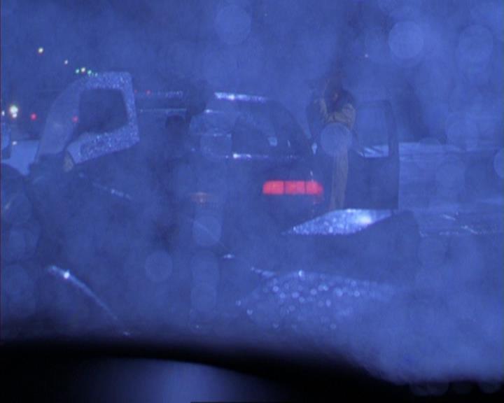 Charmed-Online-dot-316DeathTakesAHalliwell0676.jpg Charmed-Online-dot-316DeathTakesAHalliwell0676.jpg