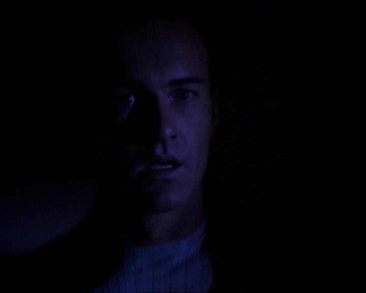 Charmed-Online-dot-316DeathTakesAHalliwell0704.jpg Charmed-Online-dot-316DeathTakesAHalliwell0704.jpg