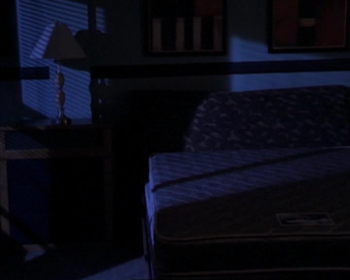 Charmed-Online-dot-316DeathTakesAHalliwell0718.jpg