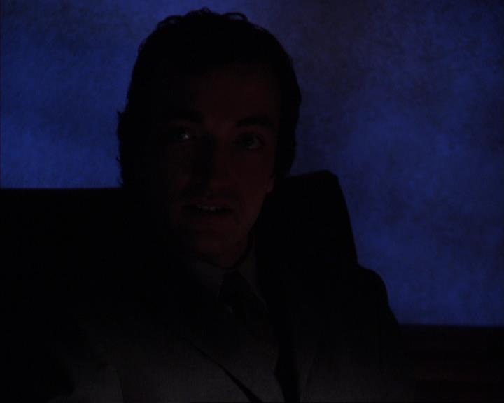 Charmed-Online-dot-316DeathTakesAHalliwell0843.jpg