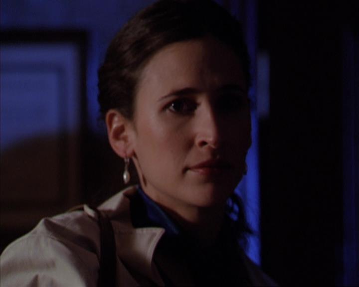 Charmed-Online-dot-316DeathTakesAHalliwell0854.jpg