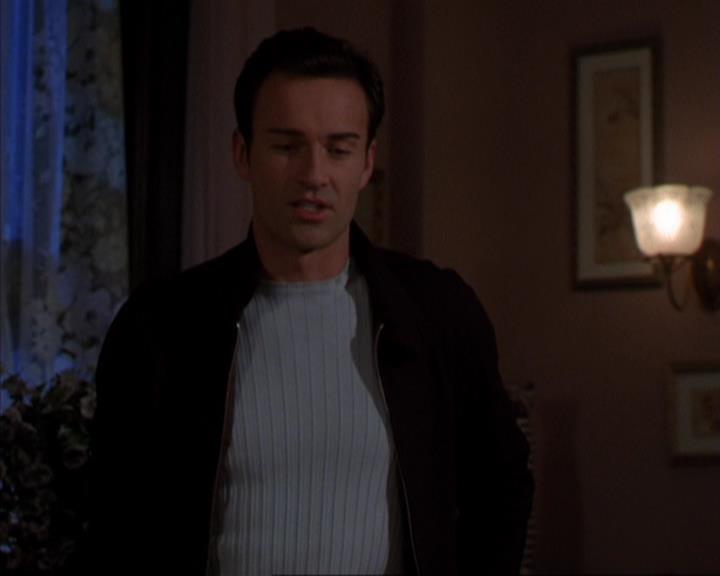 Charmed-Online-dot-316DeathTakesAHalliwell0947.jpg