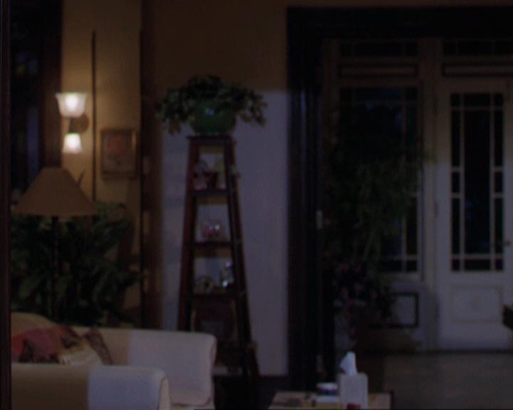Charmed-Online-dot-316DeathTakesAHalliwell1016.jpg