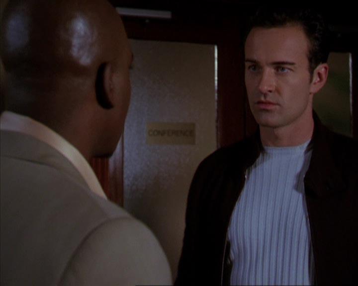 Charmed-Online-dot-316DeathTakesAHalliwell1145.jpg