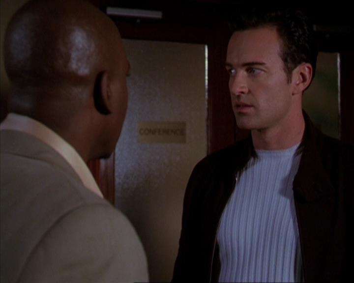Charmed-Online-dot-316DeathTakesAHalliwell1154.jpg