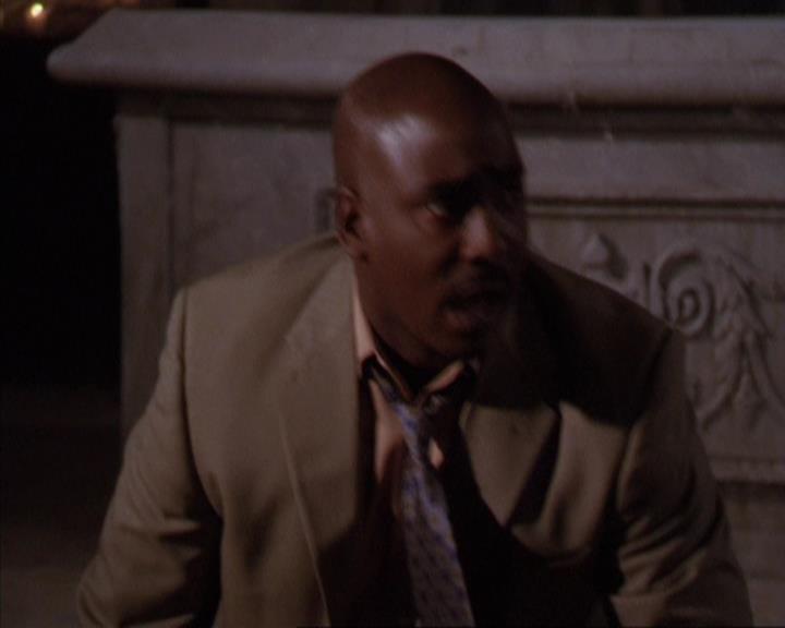 Charmed-Online-dot-316DeathTakesAHalliwell1178.jpg