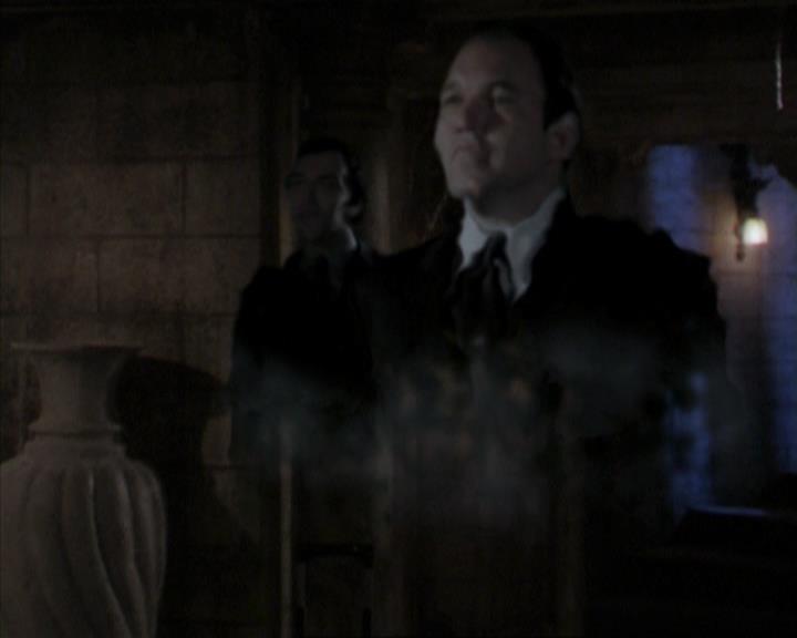 Charmed-Online-dot-316DeathTakesAHalliwell1283.jpg