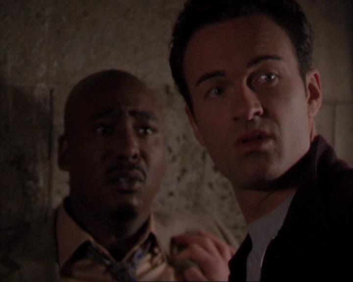Charmed-Online-dot-316DeathTakesAHalliwell1289.jpg