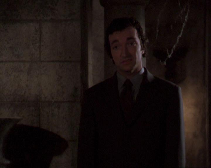 Charmed-Online-dot-316DeathTakesAHalliwell1292.jpg