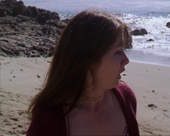 Charmed-Online-dot-316DeathTakesAHalliwell1664.jpg