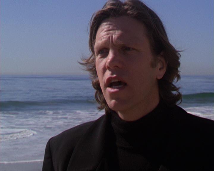Charmed-Online-dot-316DeathTakesAHalliwell1715.jpg