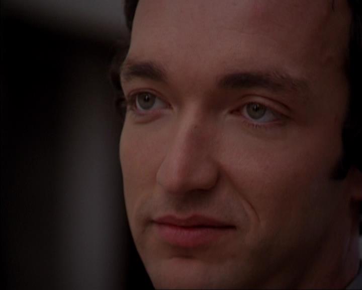 Charmed-Online-dot-316DeathTakesAHalliwell1870.jpg Charmed-Online-dot-316DeathTakesAHalliwell1870.jpg