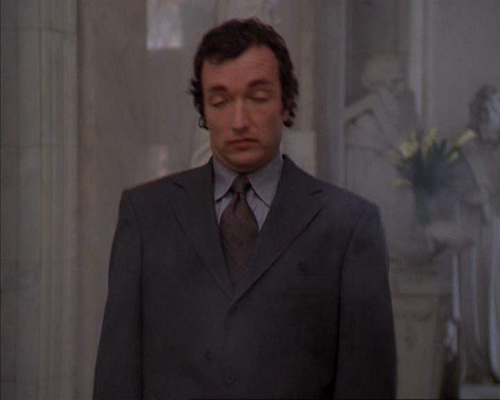 Charmed-Online-dot-316DeathTakesAHalliwell1874.jpg Charmed-Online-dot-316DeathTakesAHalliwell1874.jpg