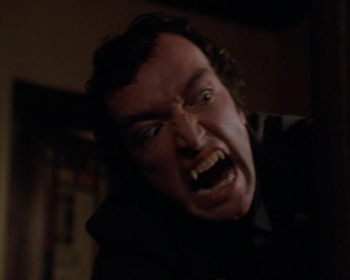 Charmed-Online-dot-316DeathTakesAHalliwell2072.jpg