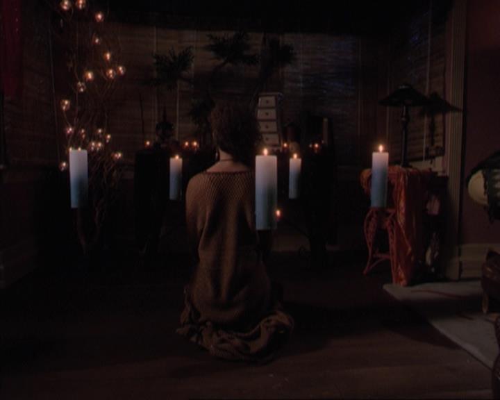 Charmed-Online-dot-317Pre-Witched0142.jpg