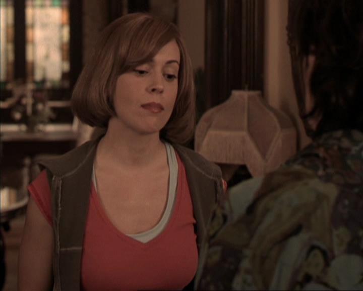 Charmed-Online-dot-317Pre-Witched0523.jpg Charmed-Online-dot-317Pre-Witched0523.jpg