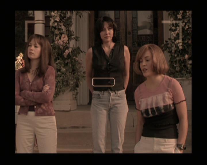 Charmed-Online-dot-317Pre-Witched0675.jpg