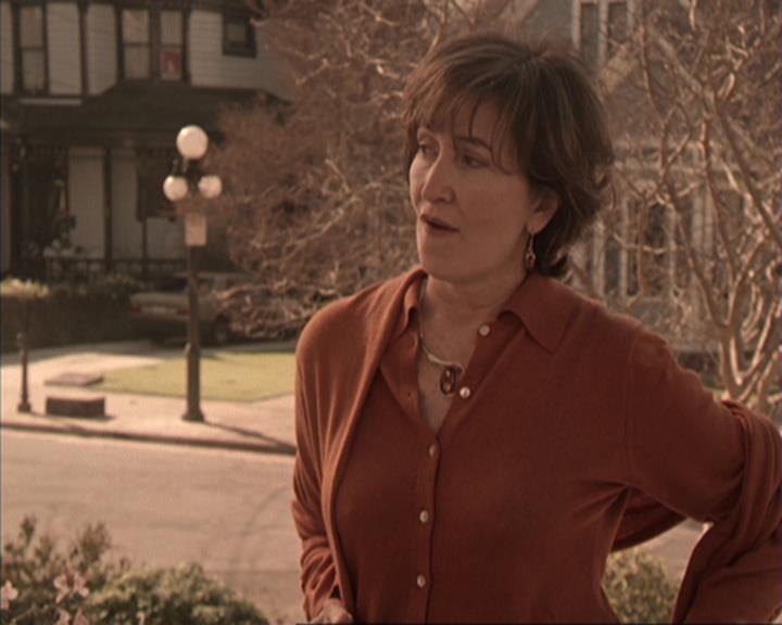 Charmed-Online-dot-317Pre-Witched0687.jpg