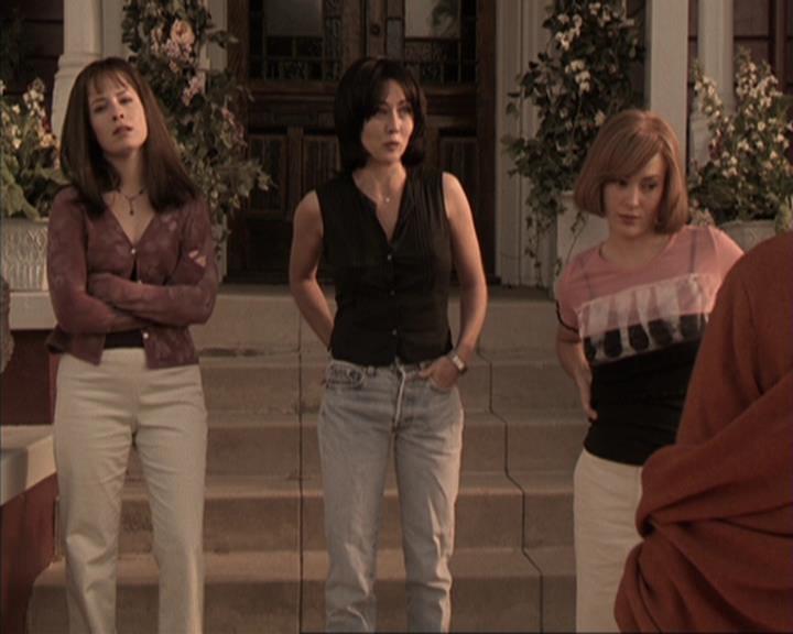 Charmed-Online-dot-317Pre-Witched0704.jpg