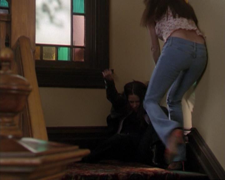 Charmed-Online-dot-317Pre-Witched0791.jpg