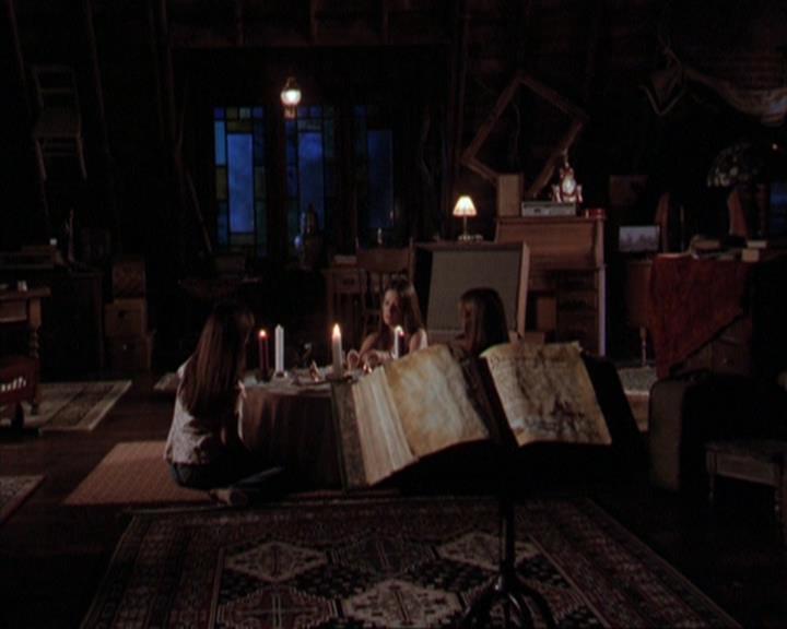 Charmed-Online-dot-317Pre-Witched0880.jpg