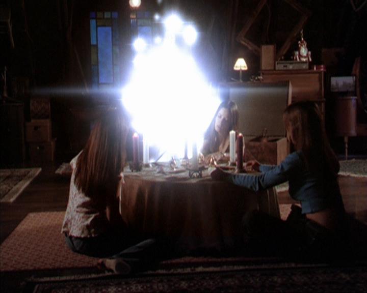 Charmed-Online-dot-317Pre-Witched0886.jpg