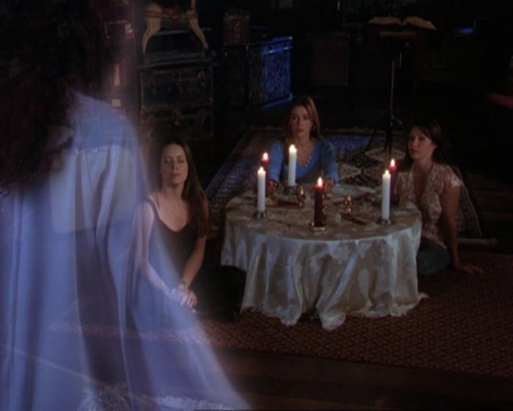 Charmed-Online-dot-317Pre-Witched0894.jpg