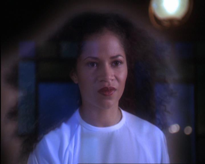 Charmed-Online-dot-317Pre-Witched0905.jpg