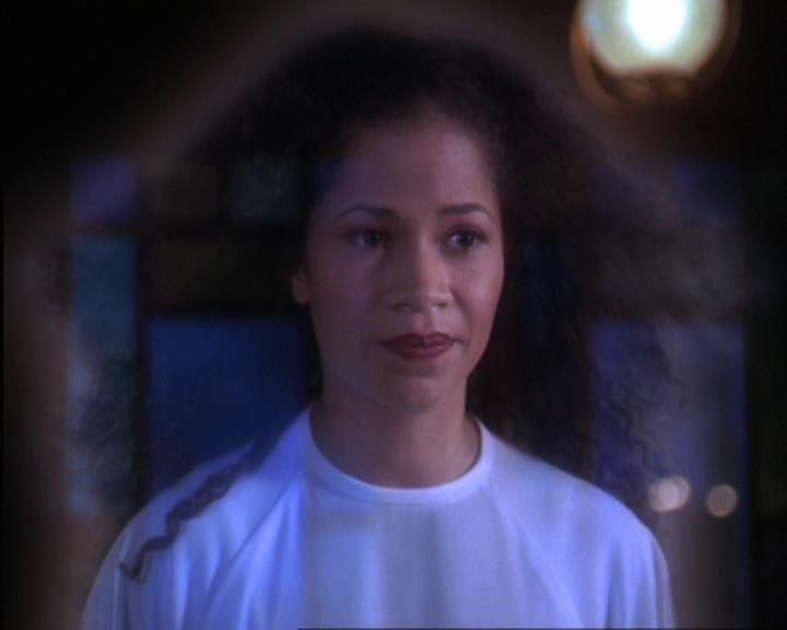 Charmed-Online-dot-317Pre-Witched1023.jpg