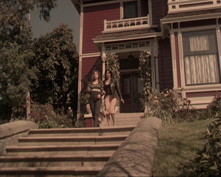 Charmed-Online-dot-317Pre-Witched1226.jpg