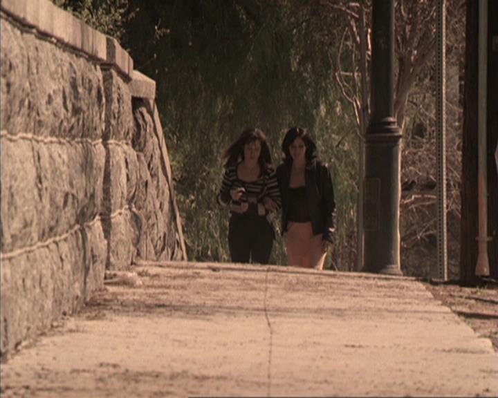 Charmed-Online-dot-317Pre-Witched1243.jpg