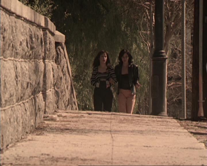 Charmed-Online-dot-317Pre-Witched1244.jpg
