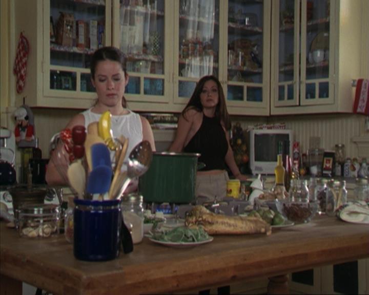 Charmed-Online-dot-317Pre-Witched1388.jpg