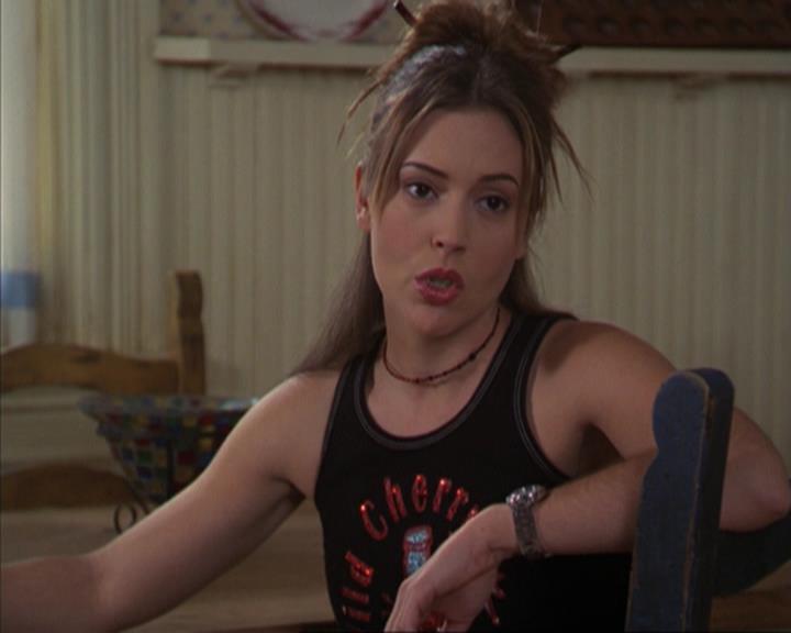 Charmed-Online-dot-317Pre-Witched1424.jpg