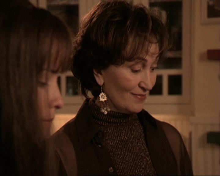 Charmed-Online-dot-317Pre-Witched1485.jpg