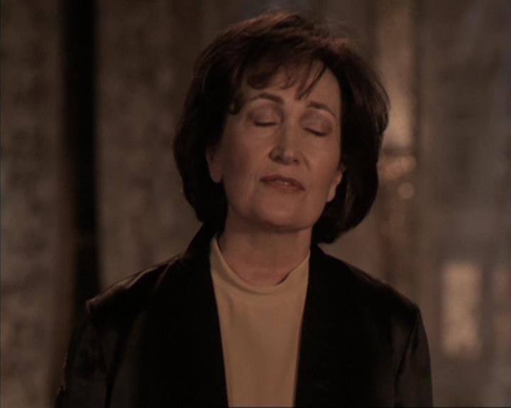 Charmed-Online-dot-317Pre-Witched1665.jpg