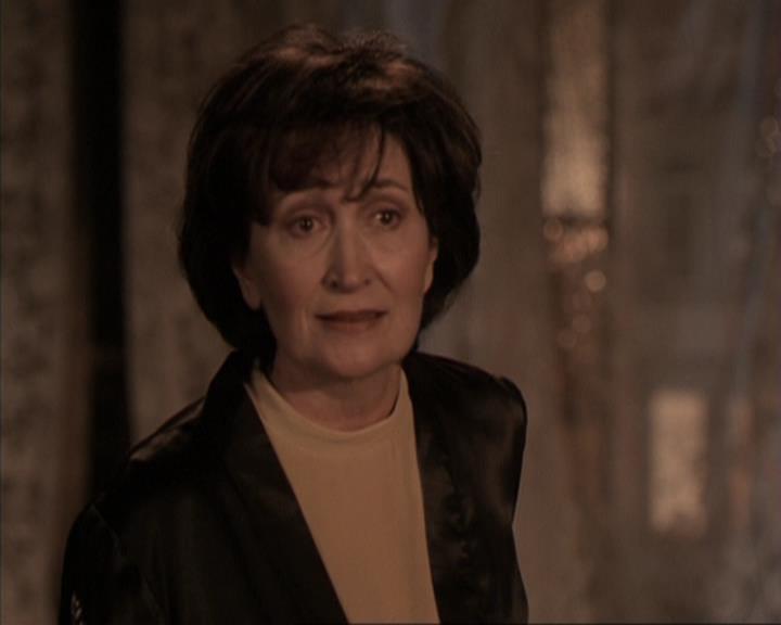 Charmed-Online-dot-317Pre-Witched1694.jpg