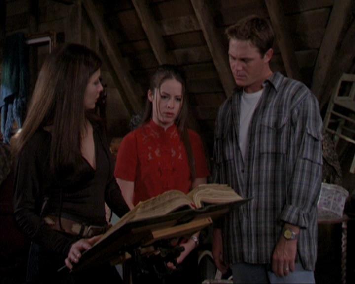 Charmed-Online-dot-318SinFrancisco0602.jpg Charmed-Online-dot-318SinFrancisco0602.jpg