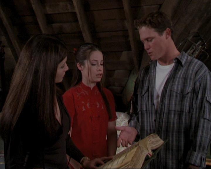Charmed-Online-dot-318SinFrancisco0607.jpg
