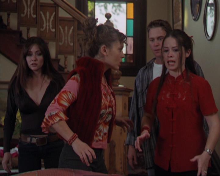 Charmed-Online-dot-318SinFrancisco0701.jpg Charmed-Online-dot-318SinFrancisco0701.jpg