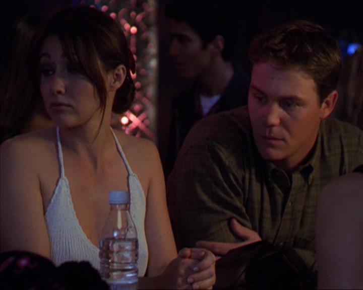 Charmed-Online-dot-319TheDemonWhoCameInFromTheCold0016.jpg