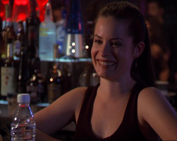 Charmed-Online-dot-319TheDemonWhoCameInFromTheCold0040.jpg